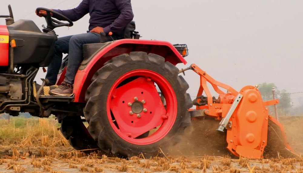 Pros and Cons of Rotavators: Understanding Their Role in Farming